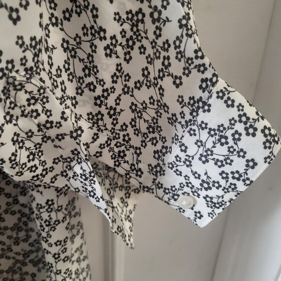 Alfred Sung Black & White Ditsy Floral V-Neck Blouse 2XL - Picture 3 of 8